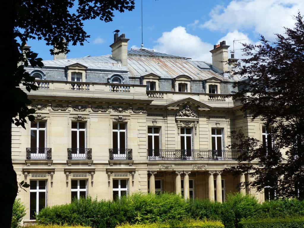 Façade sur jardin de l'Hôtel Salomon de Rothschild