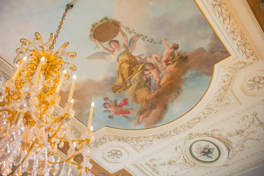 Détail du plafond d'un des salons de l'Hôtel Salomon de Rothschild