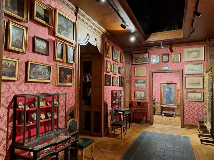 Bibliothèque Smith-Lesouëf